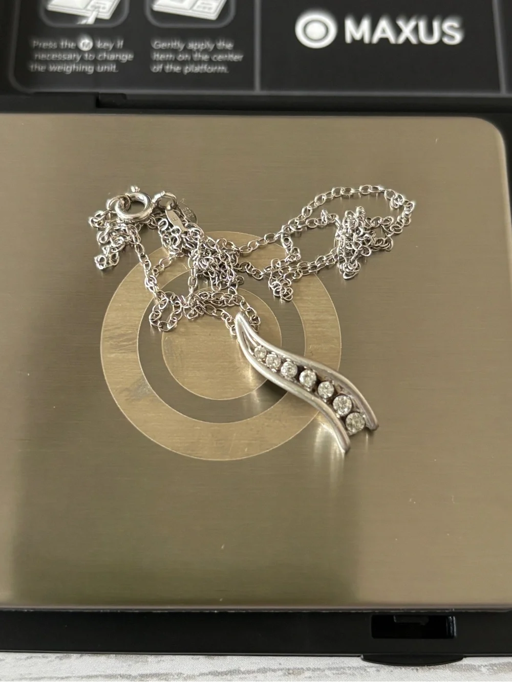 925 Sterling Silver .35 cttw Diamond Journey Pendent Necklace